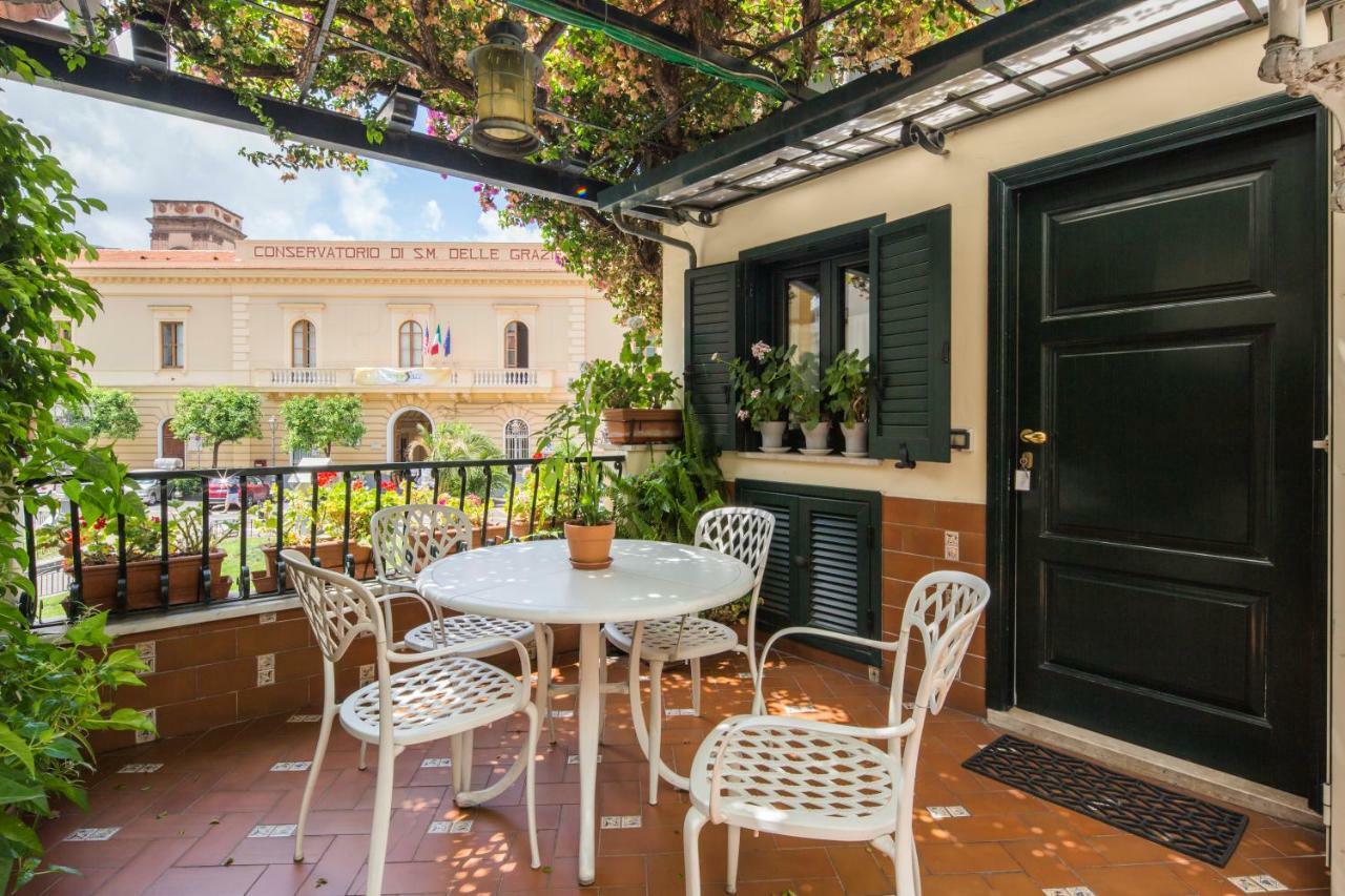 Villa Elisa Holiday Home Sorrento Kültér fotó